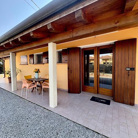 A Casa Di Amici Villa Vidor Bagian luar foto