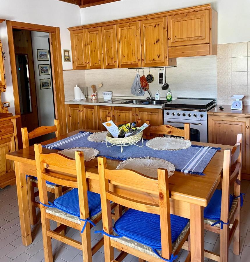 A Casa Di Amici Villa Vidor Bagian luar foto